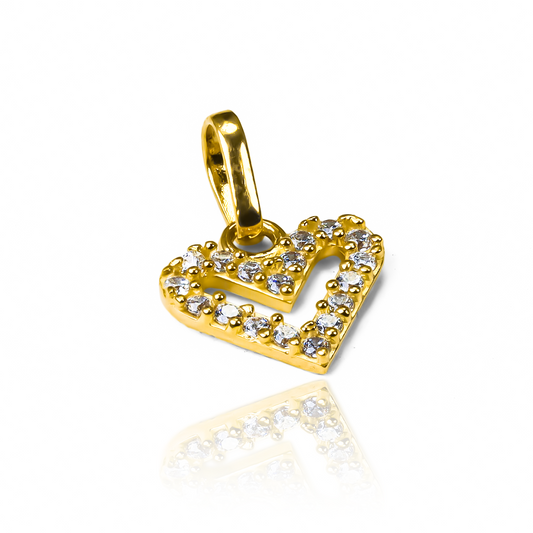 Disfruta de la elegante belleza de nuestro Dije Corazón estilo cristal JT, elaborado en Oro 18K por Joyería Caracas. Con garantía de por vida, este dije es perfecto para lucir en cualquier ocasión y añadir un toque exclusivo a tu estilo. Una pieza lujosa y única que será el corazón de tu colección de joyas.