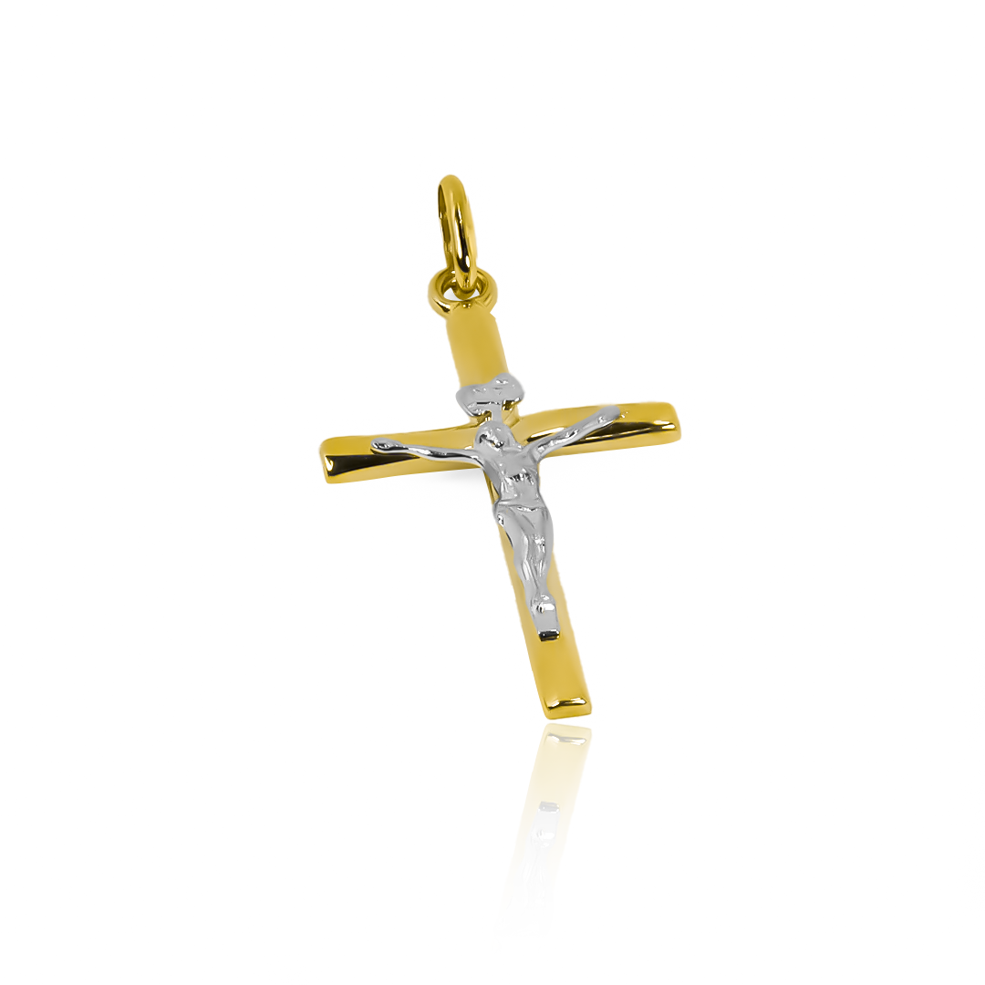 Dije con un cruz de cristo plano de oro 18K es una verdadera joya de Joyería Caracas. Con su diseño bicolor y garantía para toda la vida.