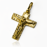  Dije Cruz de los milagros JC. Hecho de Oro 18K, esta joya de Joyería Caracas es el compañero perfecto para siempre. Con garantía para toda la vida, este dije simboliza elegancia y calidad, haciéndolo un verdadero milagro para su colección.