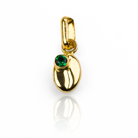 Disfruta de lujo y elegancia con nuestro Dije Grano de café S cristal green JT. Hecho con oro 18K y con la calidad de Joyería Caracas, este dije asegura estilo y durabilidad. Con garantía de por vida, es una pieza atemporal que te acompañará en cada ocasión.