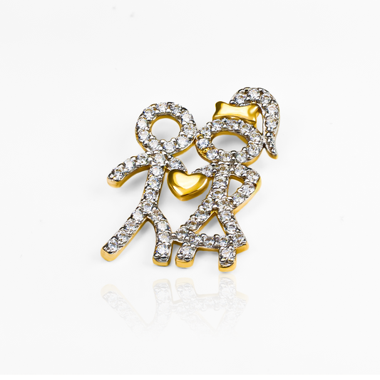 Añade un toque de amor a tu estilo con nuestro exclusivo Dije Pareja LOVE. Hecho de Oro 18K de la reconocida Joyería Caracas, con una garantía de por vida. Eleva tu look con esta joya elegante y muestra tu amor para siempre.