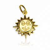 Descubre la elegancia y sofisticación de nuestro Dije Sol globo I. Confeccionado en oro 18K y diseñado por Joyería Caracas, es una pieza exclusiva y única que te acompañará para siempre. Vive la experiencia de la garantía para toda la vida y brilla con un estilo de lujo que perdurará por siempre.