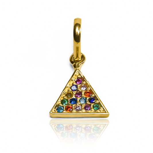 Dije Triangle multicolor JT, hecho con oro de 18K creando una pieza de joyería exclusiva de Joyería Caracas. Garantía para toda la vida.