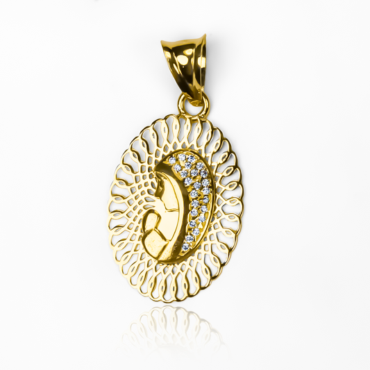 Descubra la elegancia y la sofisticación de nuestro Dije Virgen María Crochet I. Confeccionado en Oro 18K y creado por Joyería Caracas, este dije es garantía de calidad y durabilidad de por vida. Una pieza única y exclusiva que será un símbolo de estilo y lujo en su colección.