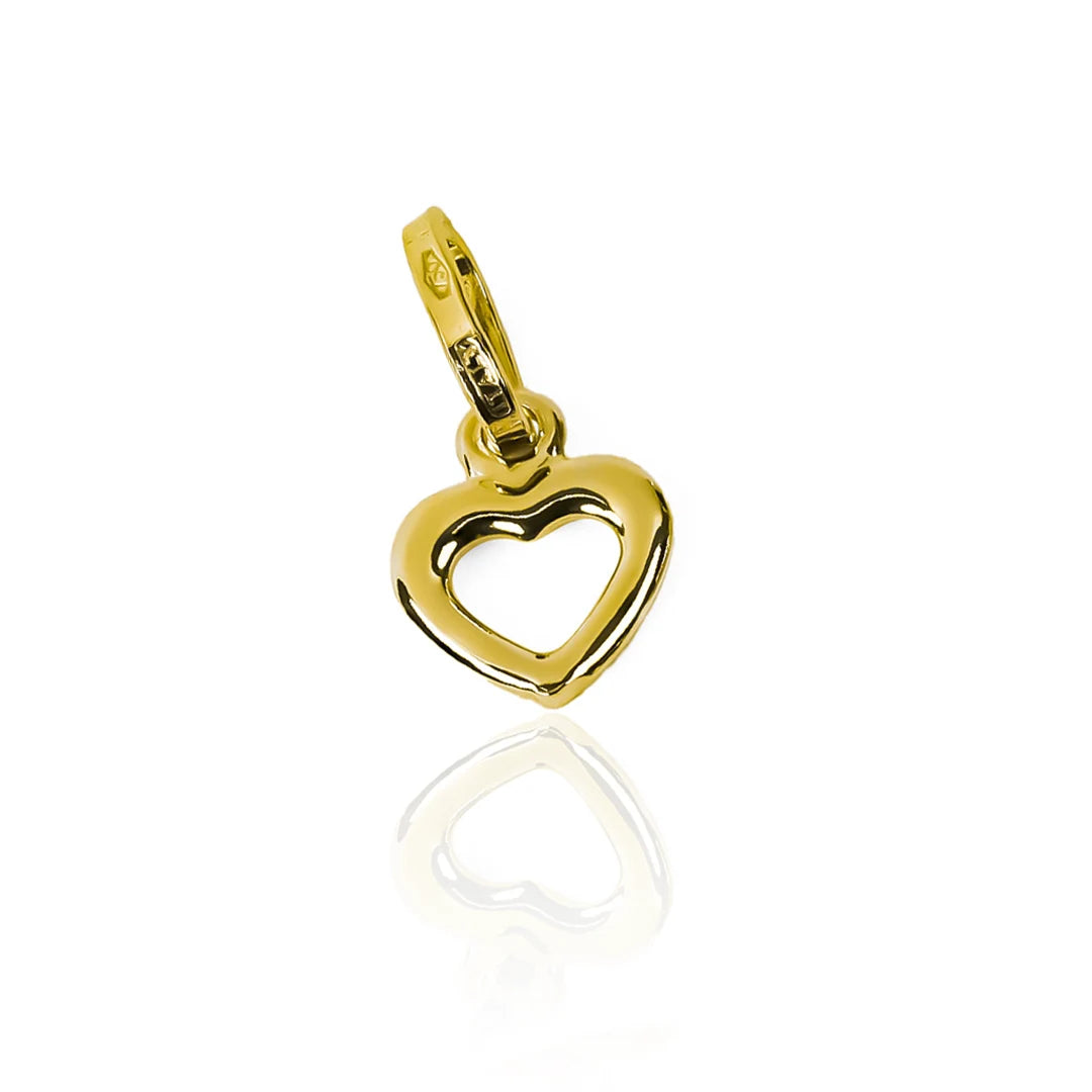 Dije de corazón de oro 18k de Joyería Caracas, una expresión sublime de amor y estilo. Cuenta con garantía de por vida.