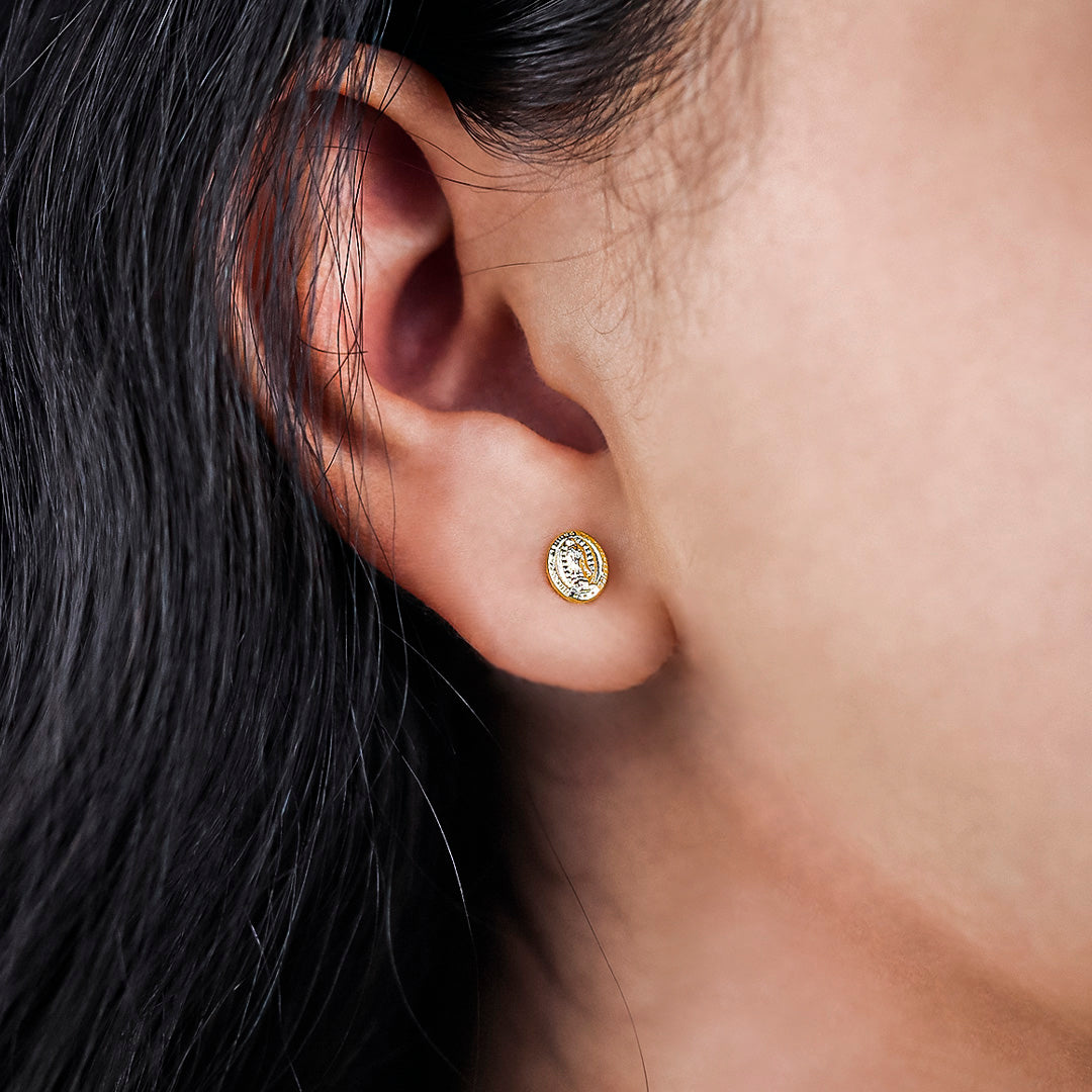 Oreja con topito de la Virgen de Guadalupe en oro amarillo de 18k hecho en Joyería Caracas.