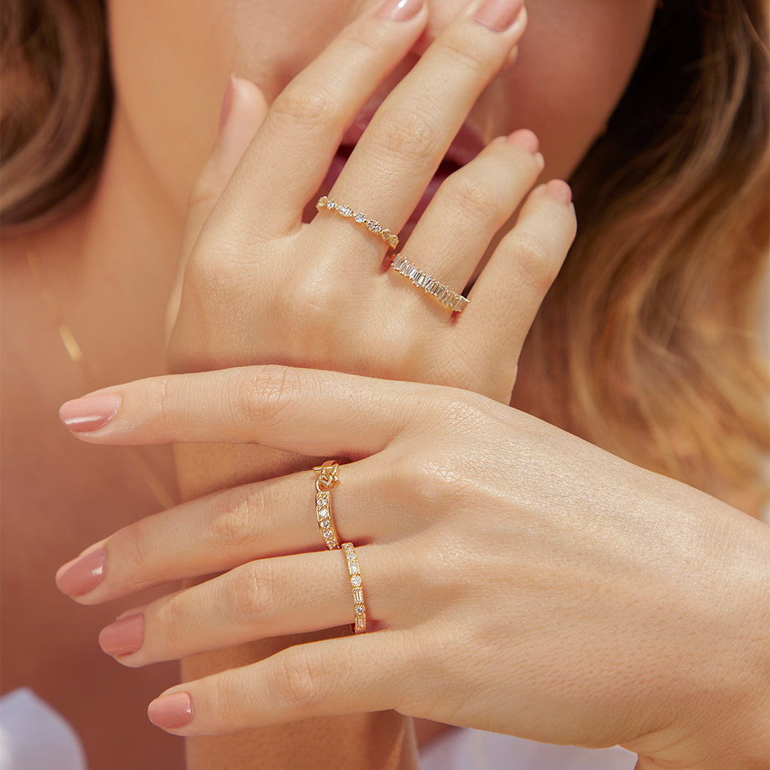 anillo diamond trapezoids jc de joyería caracas en oro 18k. Con su diseño exclusivo y la garantía para toda la vida