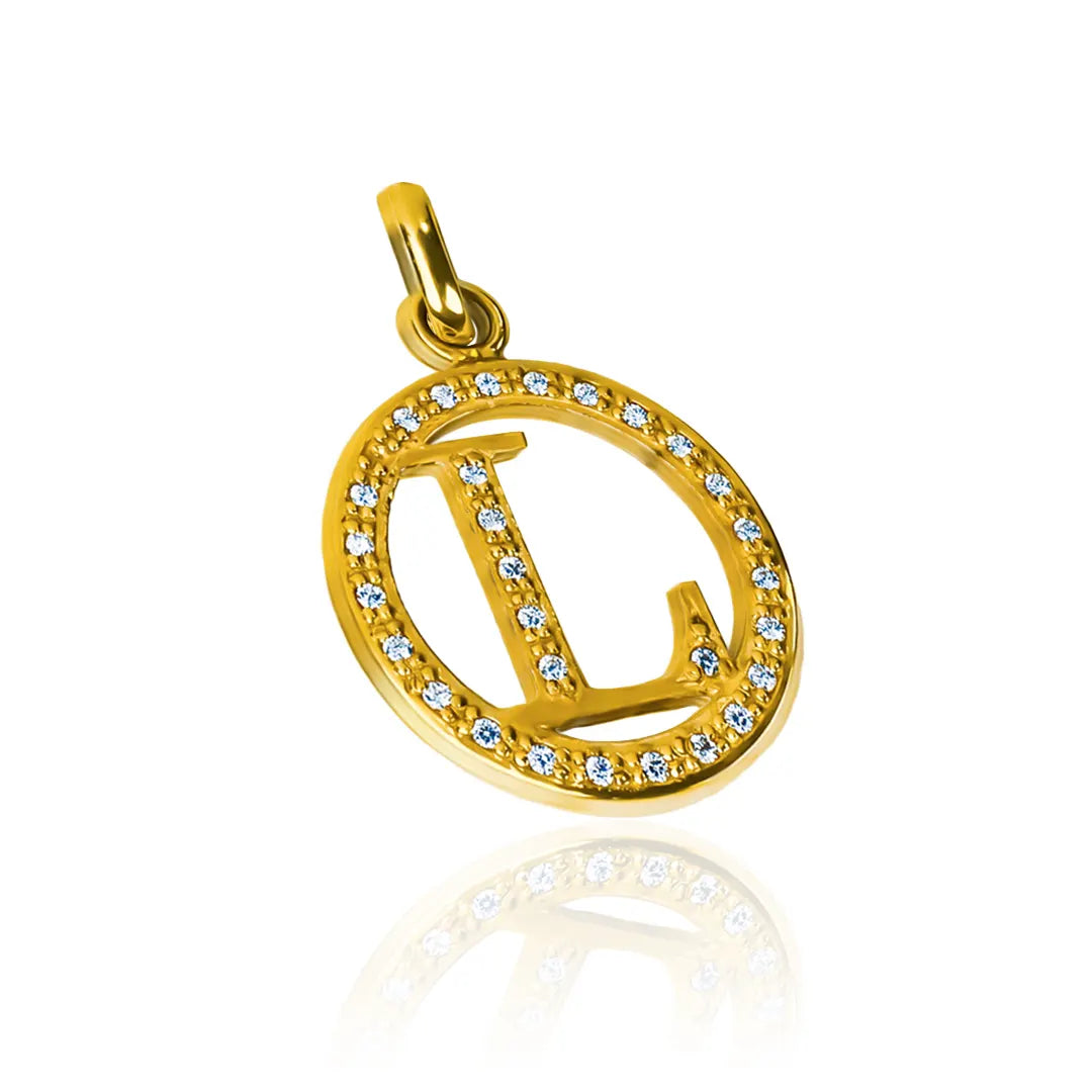 Dije Letra L party cristal JC. Hecho con Oro 18K y avalado por la prestigiosa Joyería Caracas, este dije ofrece garantía para toda la vida.