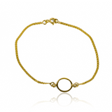 Descubre la belleza y la elegancia de la Pulsera Bismarck - Aro sin fin en oro 18K. Con el sello de calidad de Joyería Caracas y garantía de por vida, esta pulsera es un accesorio de lujo para toda la vida. Atemporal y exclusiva, es el complemento perfecto para un estilo sofisticado.