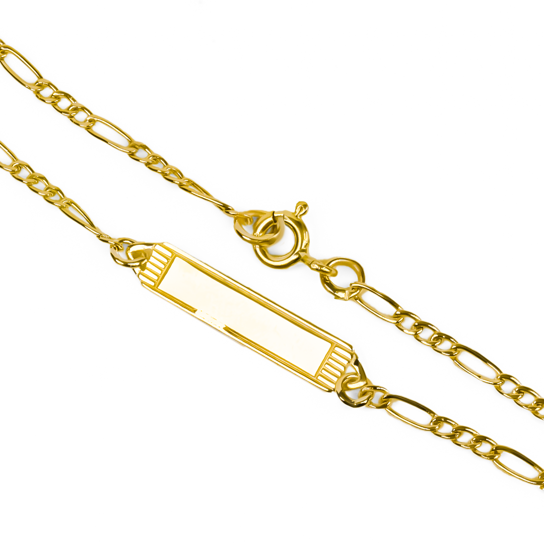 Lleva tu estilo al siguiente nivel con nuestra Pulsera Cubana 3x1 Square. Hecha de Oro 18K y diseñada por Joyería Caracas, esta pulsera no solo es una inversión en elegancia sino también en calidad. Con nuestra garantía para toda la vida, podrás disfrutar de esta pieza exclusiva por siempre.