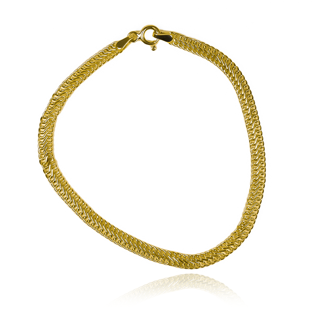 Descubra la elegancia y el lujo de la Pulsera Saduza SS I. Hecha de Oro 18K y diseñada por Joyería Caracas, esta pulsera es una verdadera joya que hará que su estilo brille. Con una garantía para toda la vida, esta pulsera es una inversión en su belleza y seguridad.