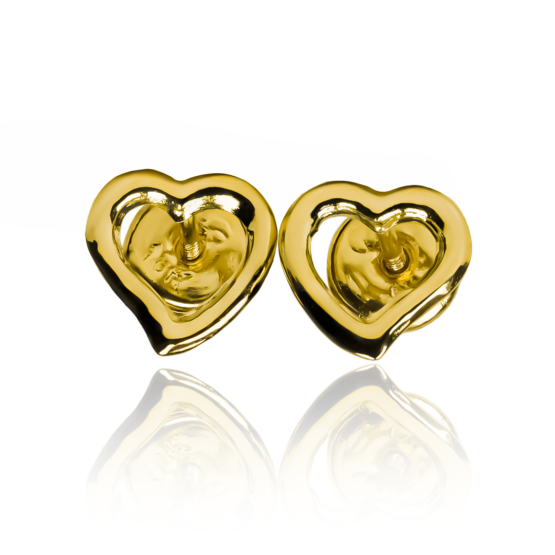 Disfruta de la elegancia y exclusividad con nuestros Topitos Corazón Silueta M en Oro 18K. Confeccionados por Joyería Caracas y respaldados por una garantía de por vida, estos topitos serán el toque perfecto para complementar tu estilo y durarán para siempre.