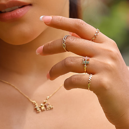 anillo branch de joyería caracas, hecho de oro 18k. Un símbolo de belleza y durabilidad, esta pieza viene con garantía de por vida.