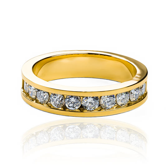 anillo carré diamantes JC de joyería Caracas es una verdadera joya de oro 18k, con un diseño elegante y exclusivo. Los diamantes brillantes en forma de carré hacen de este anillo una pieza única y lujosa. Además, cuenta con una garantía para toda la vida