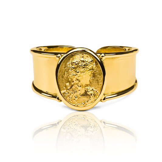 Anillo Classic Camafeo es una joya exclusiva de Joyería Caracas, elaborado en oro 18k y con un diseño clásico de camafeo. Con garantía de por vida