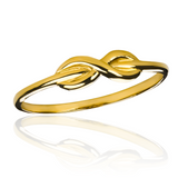 anillo infinity S de joyería Caracas es una verdadera joya con su elegante diseño en oro 18k. Con garantía para toda la vida