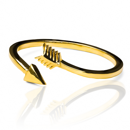  la elegancia de la joyería caracas con nuestro anillo love arrow. Hecho de oro 18k, este símbolo de amor te asegura garantía para toda la vida. 