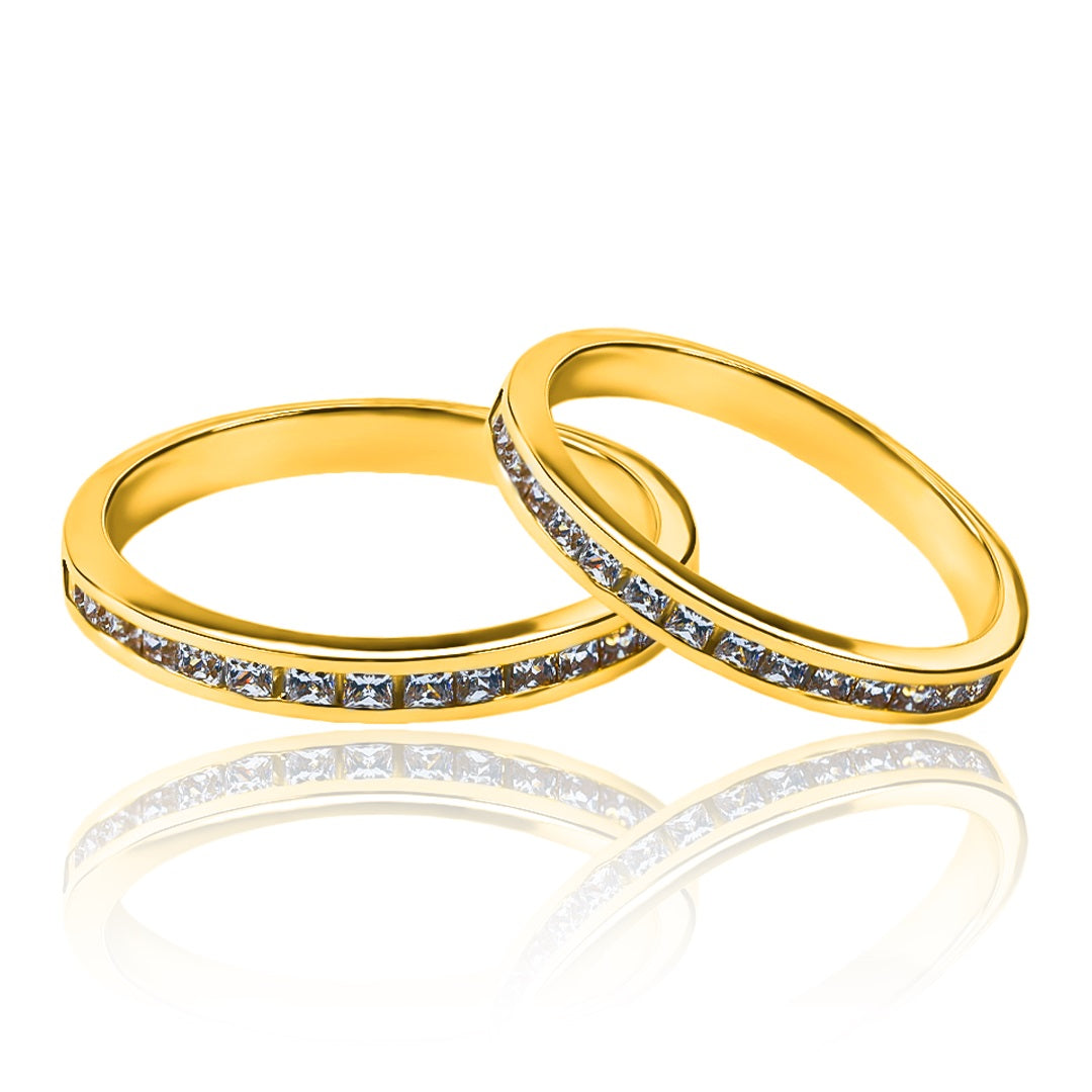 anillos de boda Cristal Sin Fin! Estas impresionantes piezas son el complemento perfecto para ese gran día, con un diseño moderno y sofisticado que simboliza la unión eterna. Fabricados en nuestra joyería Caracas, con oro de 18 k y certificado de calidad