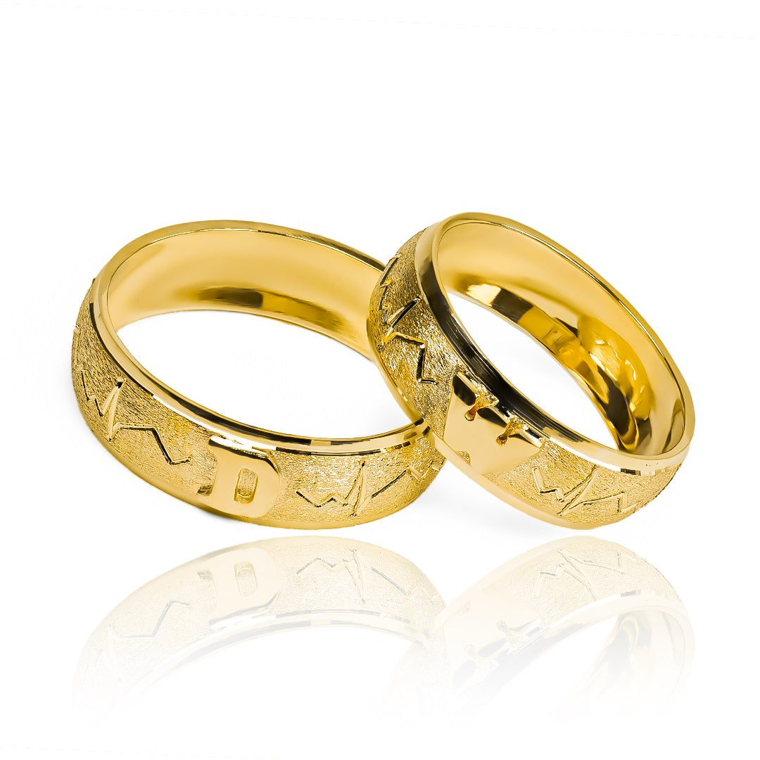 anillos de bodas latidos iniciales &amp; corazones! Fabricados en nuestra joyería de oro de 18k en Joyería Caracas, cada anillo viene con un certificado de calidad y garantía para toda la vida