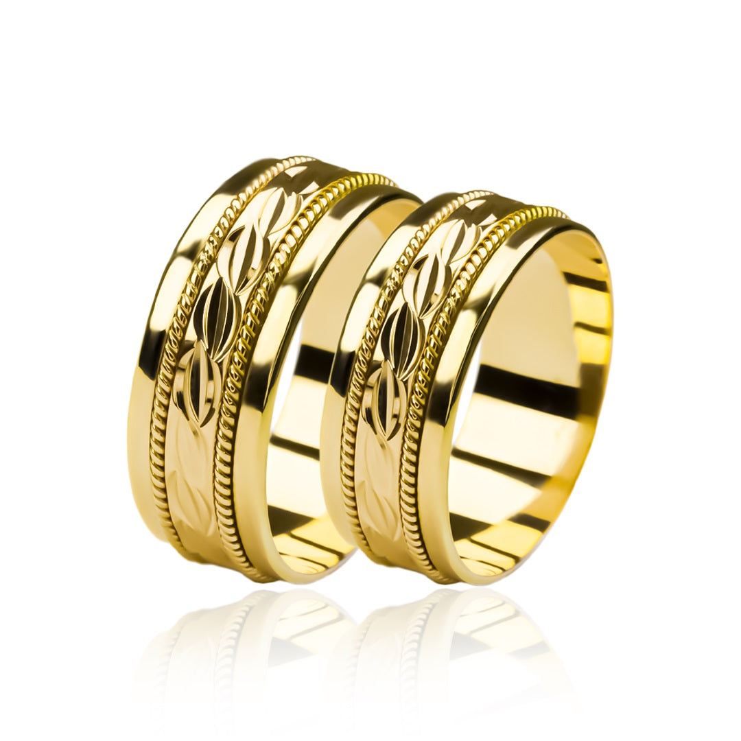 anillos de boda de oro de 18k, puedes celebrar tu amor con estilo y elegancia. El diseño de cuerda entrelazada simboliza la unión eterna y la fuerza del compromiso. Fabricados por expertos artesanos en Joyería Caracas, estos anillos son una verdadera obra de arte que perdurará toda la vida.