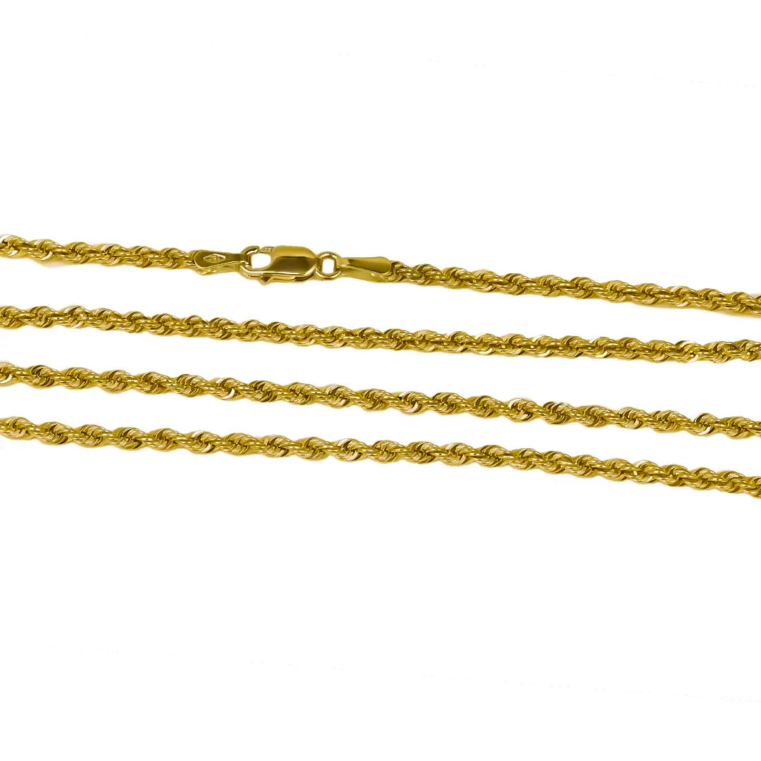 cadena lazo M40 P, una joya exclusiva de la joyería Caracas. Hecha con el lujo del oro de 18k, esta cadena es elegancia y estilo en una sola pieza. Con garantía para toda la vida