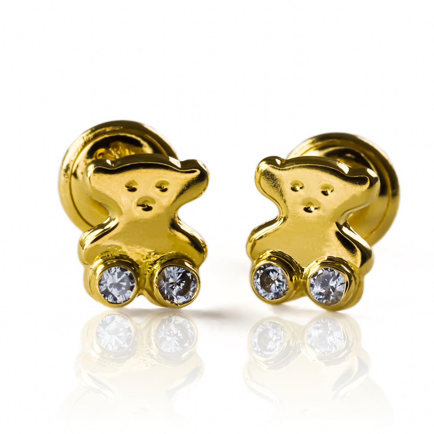 Descubre la elegancia y exclusividad de nuestros Topitos Osos Cristal amarillo. Confeccionados en Oro 18K y respaldados por Joyería Caracas, ofrecemos una garantía para toda la vida. Haz una declaración de estilo con estos hermosos accesorios que te acompañarán por siempre.