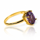 Anillo Purple Sky, hecho de oro 18k con certificado de calidad y garantía de por vida, esta Joyería Caracas es una elección sofisticada y exclusiva para un momento tan especial. 