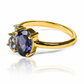 Anillo Purple sky plus topaz, hecho de oro 18k con certificado de calidad y garantía de por vida, esta Joyería Caracas es una elección sofisticada y exclusiva para un momento tan especial.